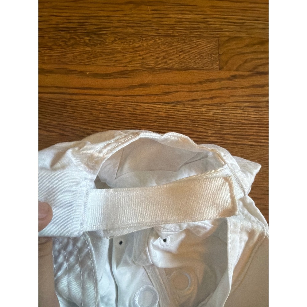 Alo Yoga Off-Duty Cap White Embroidered Logo Adjustable Baseball Hat - Picture 5 of 6